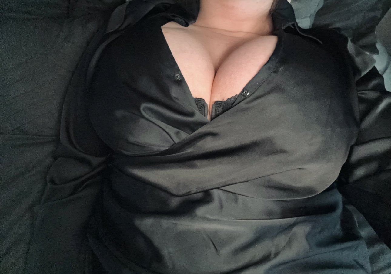 kik whore wants to be exposed, exposeddrach, my kik in profile  to be the next whore #1gWvMPod