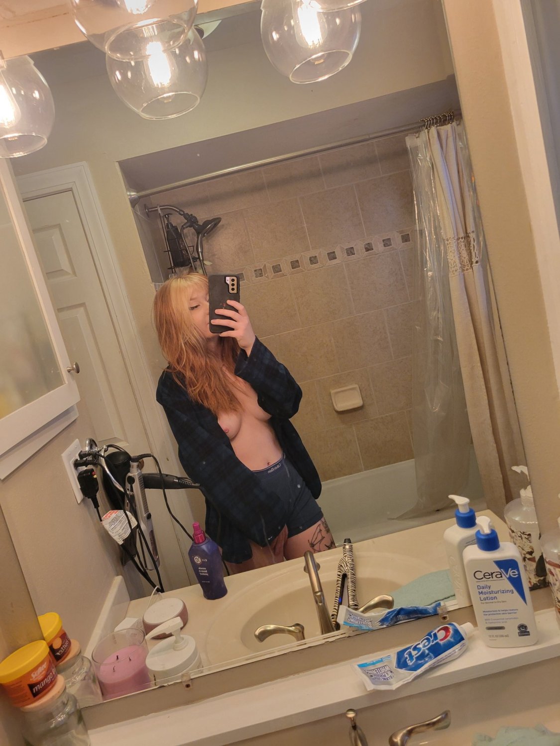 luke warm phat booty Ginger #YAFDAftF