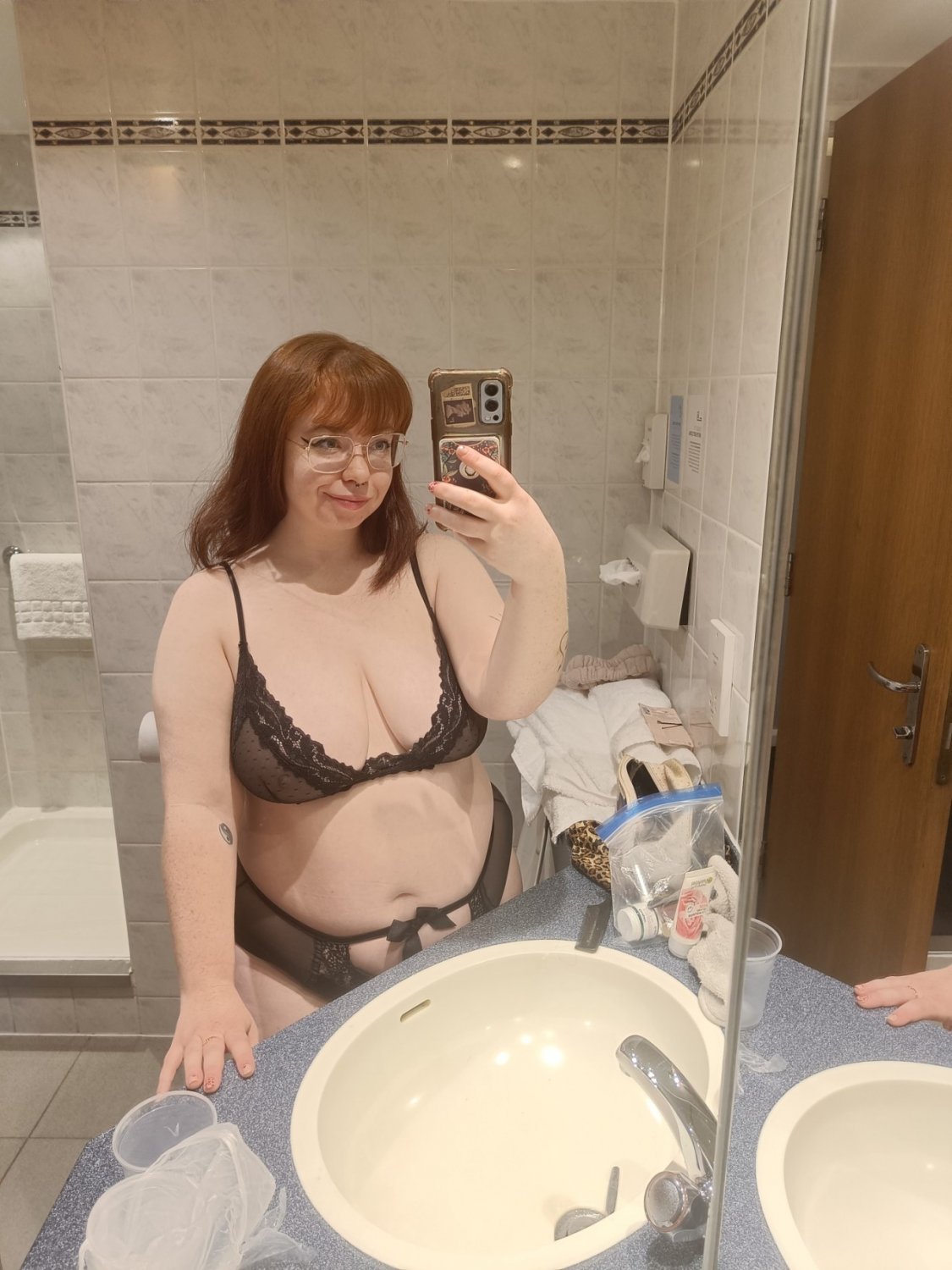 cute redhead tumblr pawg w/ big tits #3CexUI3g