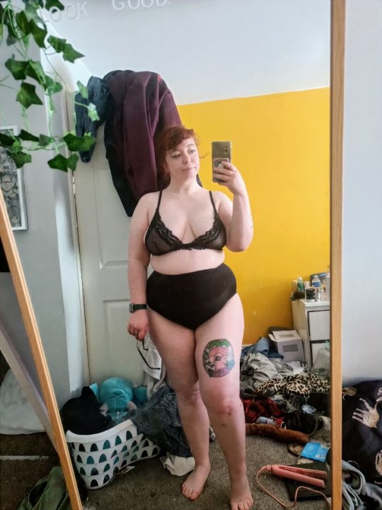 cute redhead tumblr pawg w/ big tits #x3C8rEAD