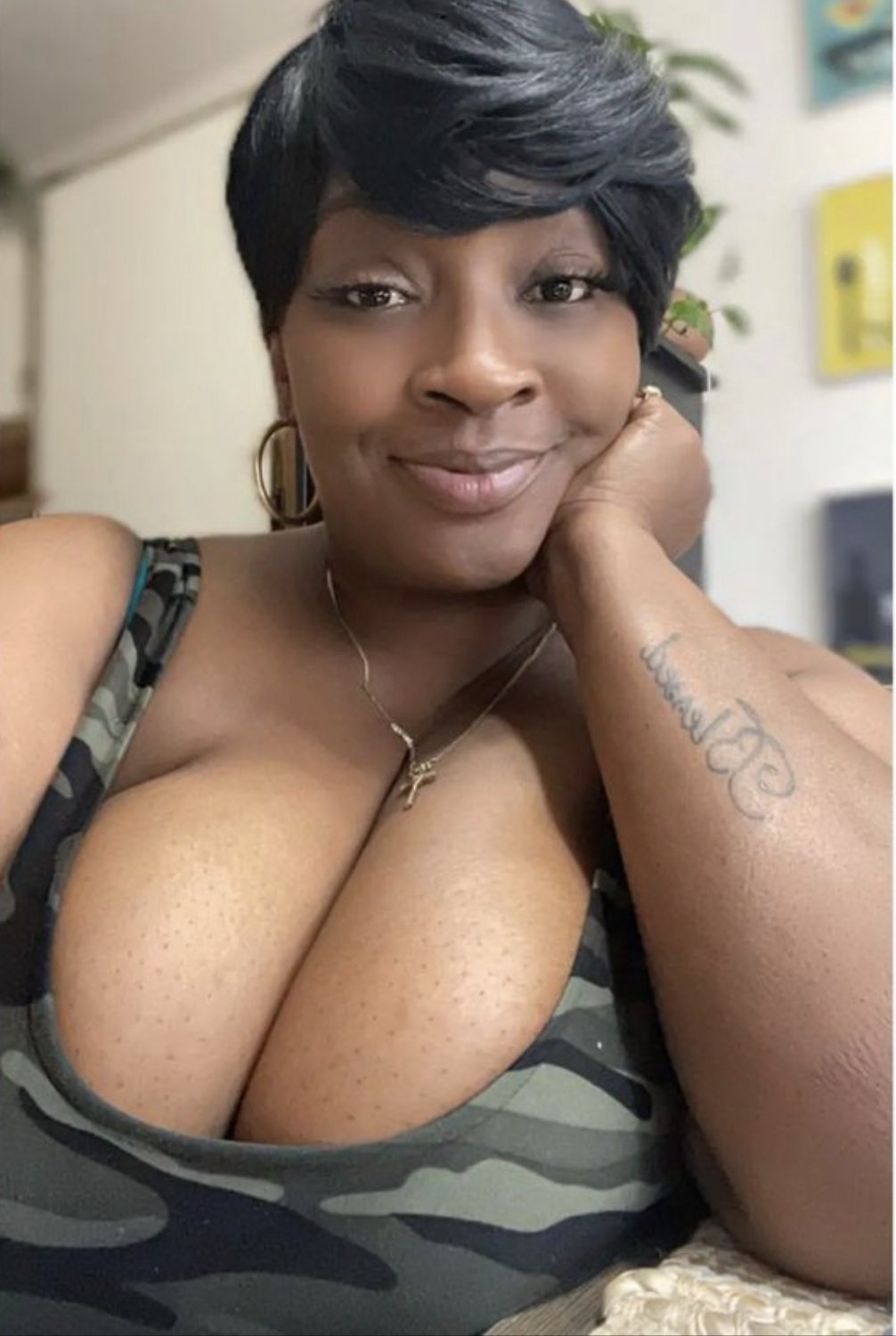 Freaked out Bbw nurse gilf #LnjGrQ3F